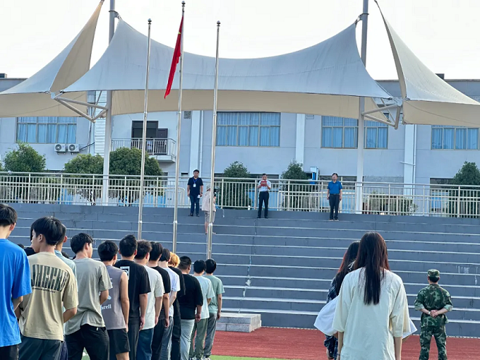常务副校长吴金桥同志第一次升国旗仪式上的主旨讲话(图3)
