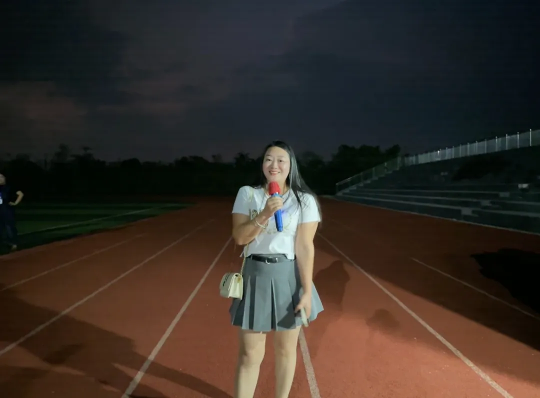 秋风送爽，丹桂飘香——咸宁振宁技工学校全体师生欢聚一堂，参加庆祝教师节暨迎中秋感恩的心主题活动。(图11)